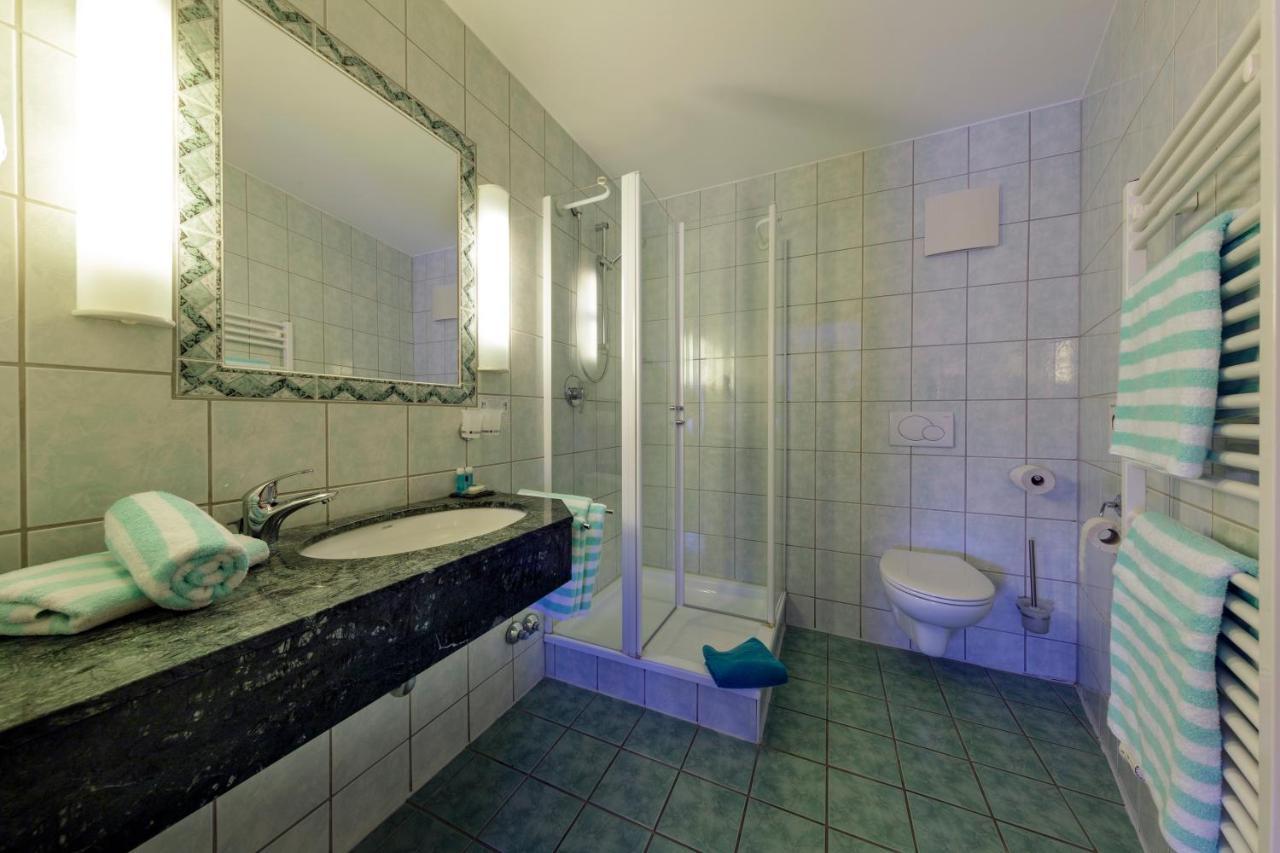 Nidderau Hotel Zum Adler מראה חיצוני תמונה